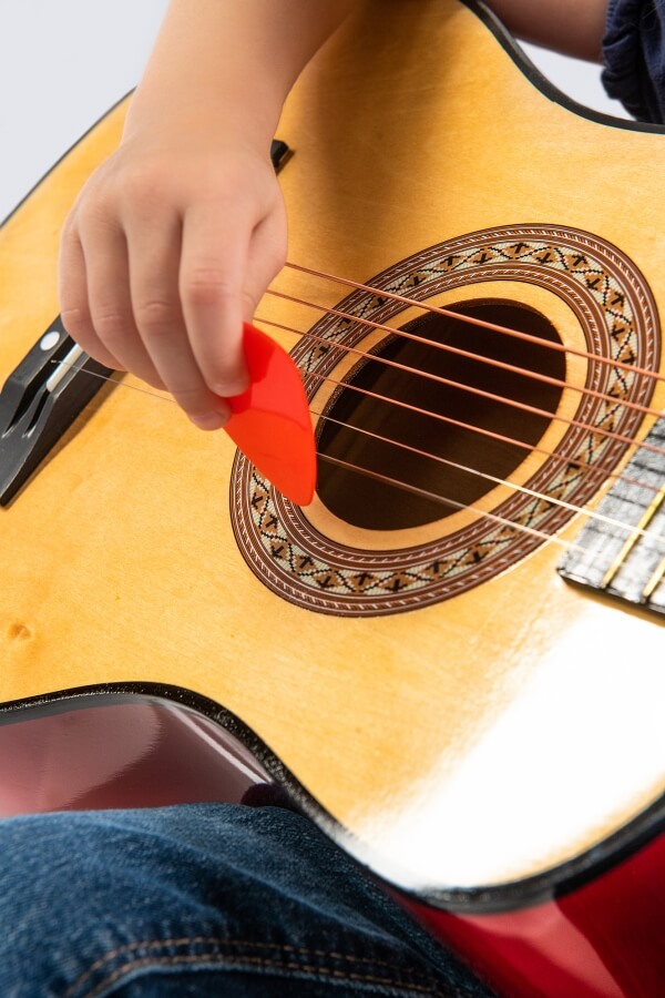 Boogie Bee Holzgitarre mit 6 Saiten, 75 cm