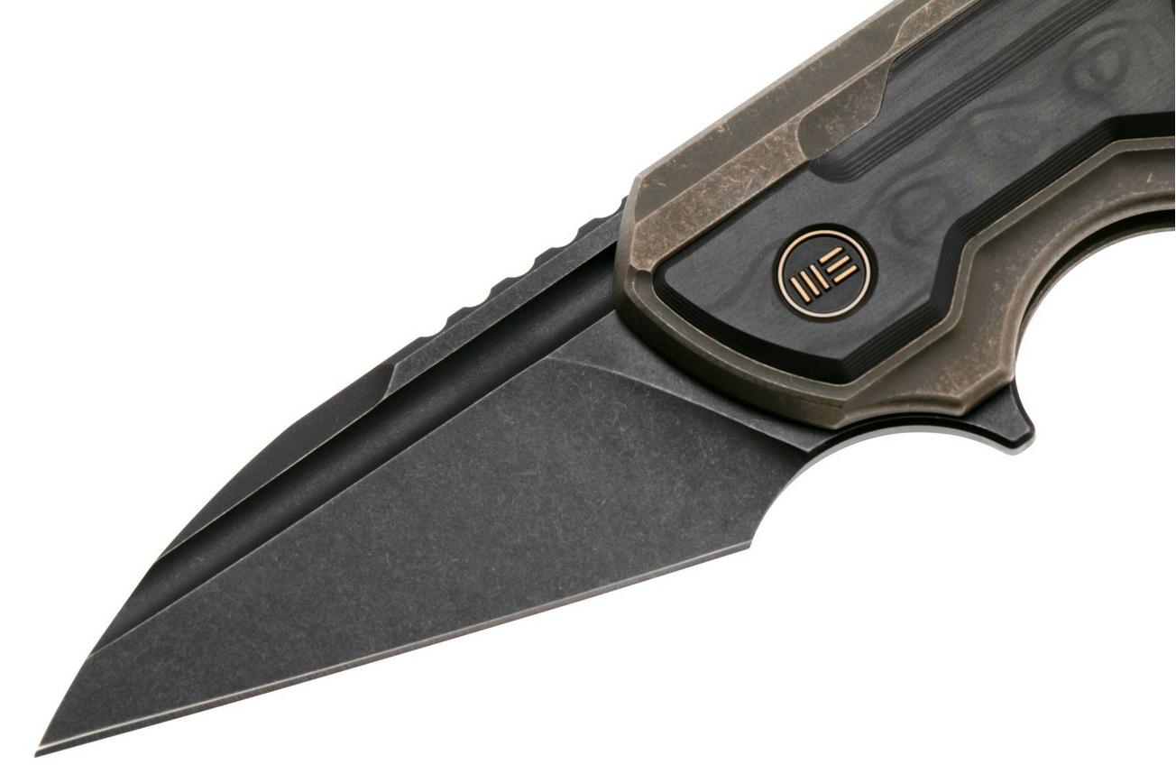WE Knife Yardbird WE22021-2 Blackwashed CPM 20CV, Bronze Titanium, Rose Carbon Fiber Inlay, karambit zakmes, Maciej Torbé design