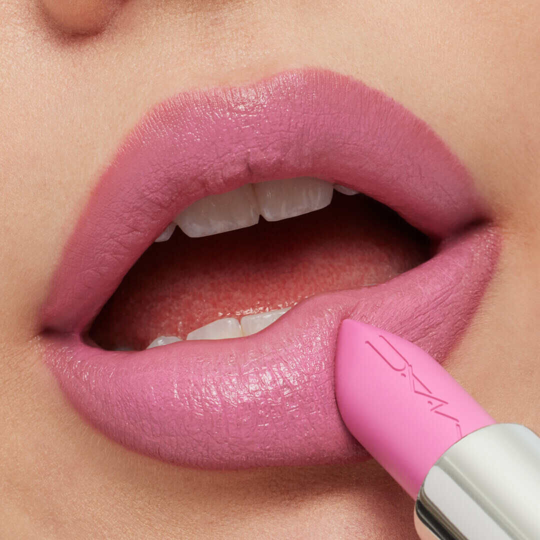 MAC MACXIMAL Sleek Satin Lipstick