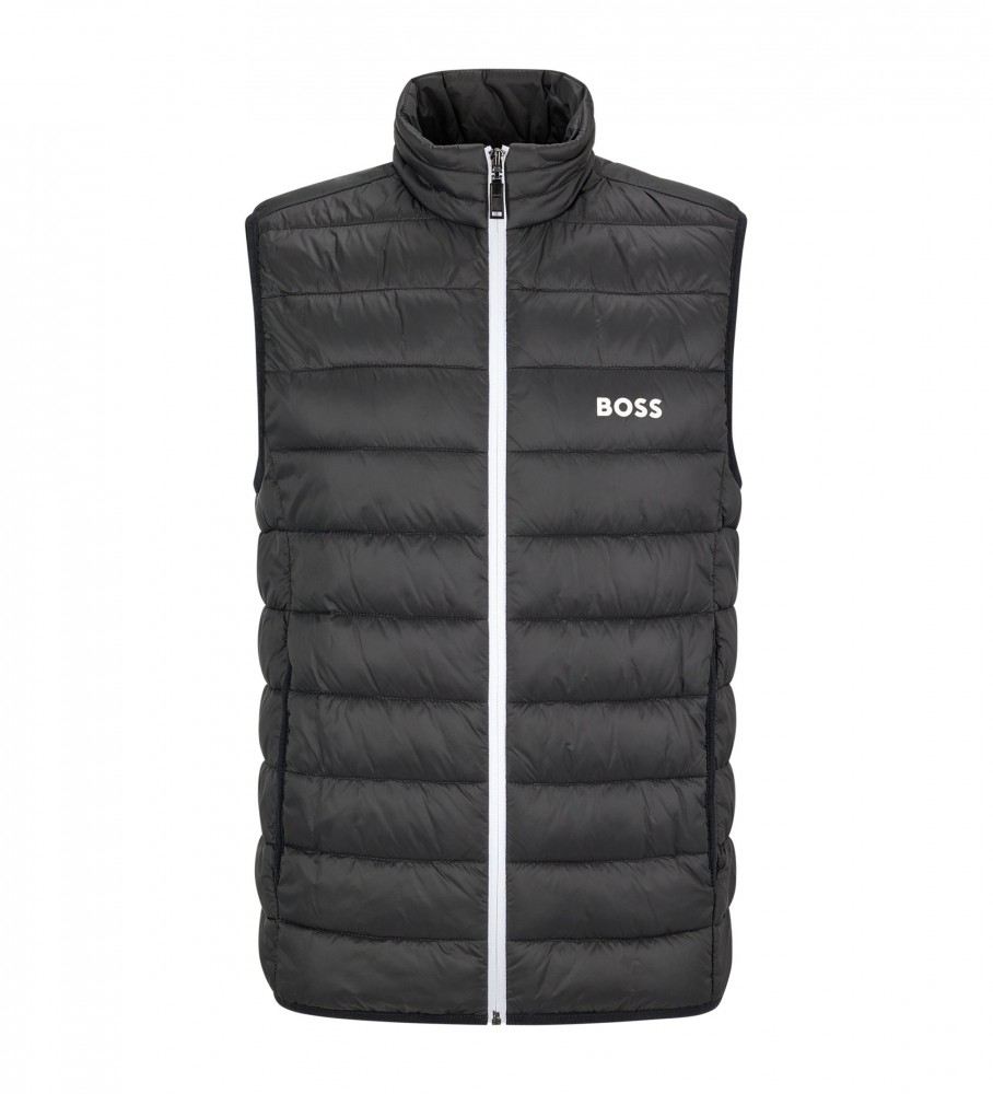 Colete impermeável preto com o logotipo da BOSS