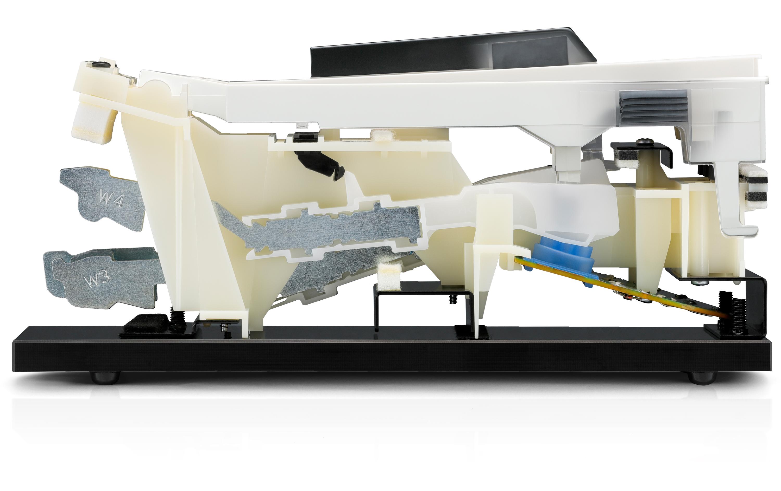 E-Piano CN-201 – Weiss<br>Digitalpiano mit Bluetooth-MIDI-Konnektivität und integrierten Lern- und Aufnahmefunktionen