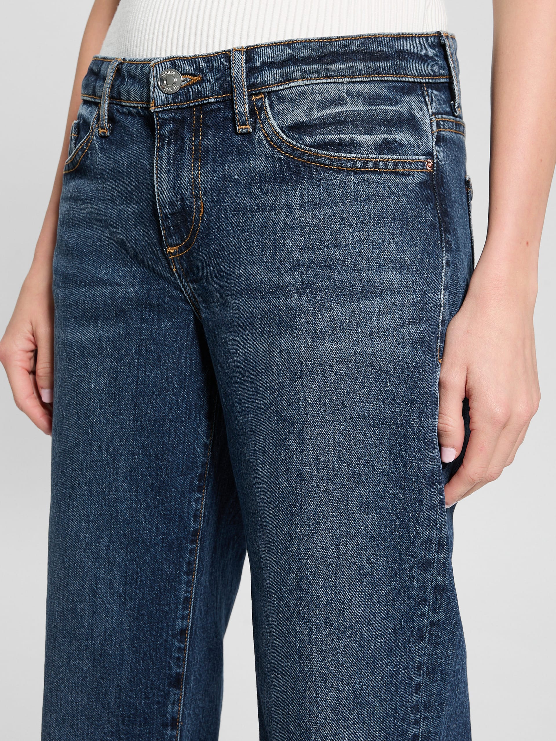 Calça jeans folgada de cintura baixa