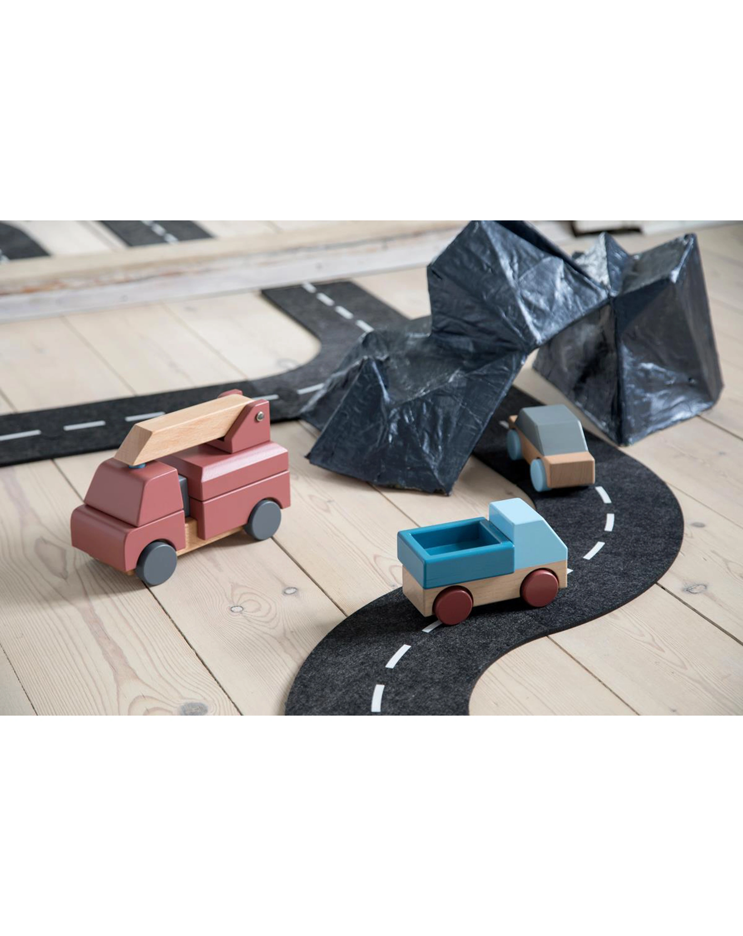 Steckspiel FEUERWEHRAUTO 6-teilig in clay red