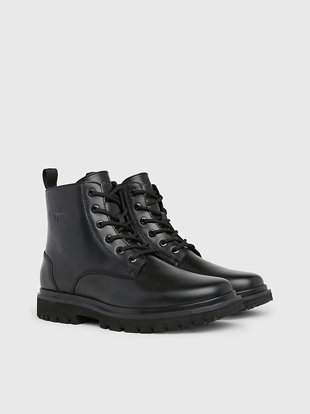 Botas de couro