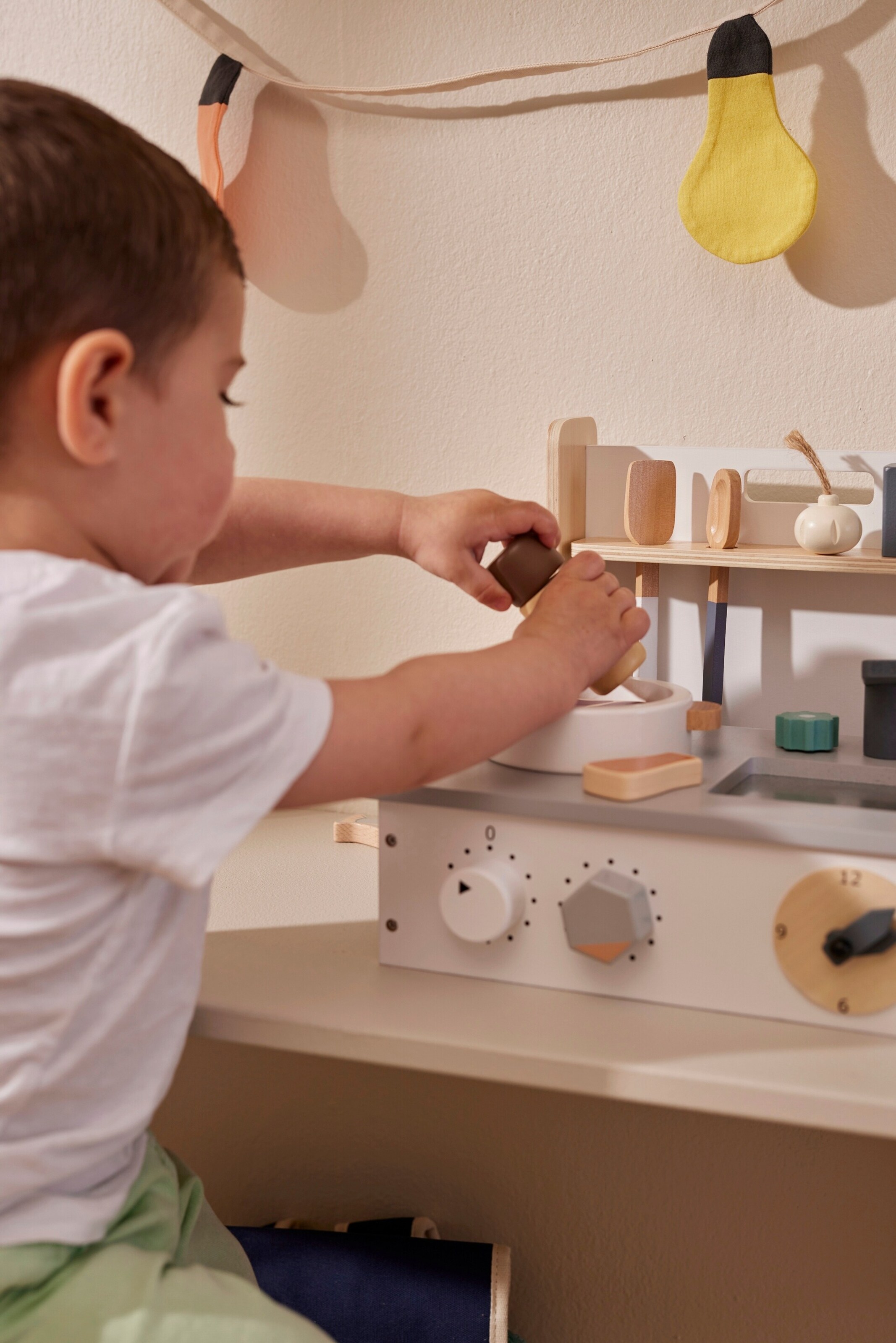 Kids Concept Tischküche klappbar