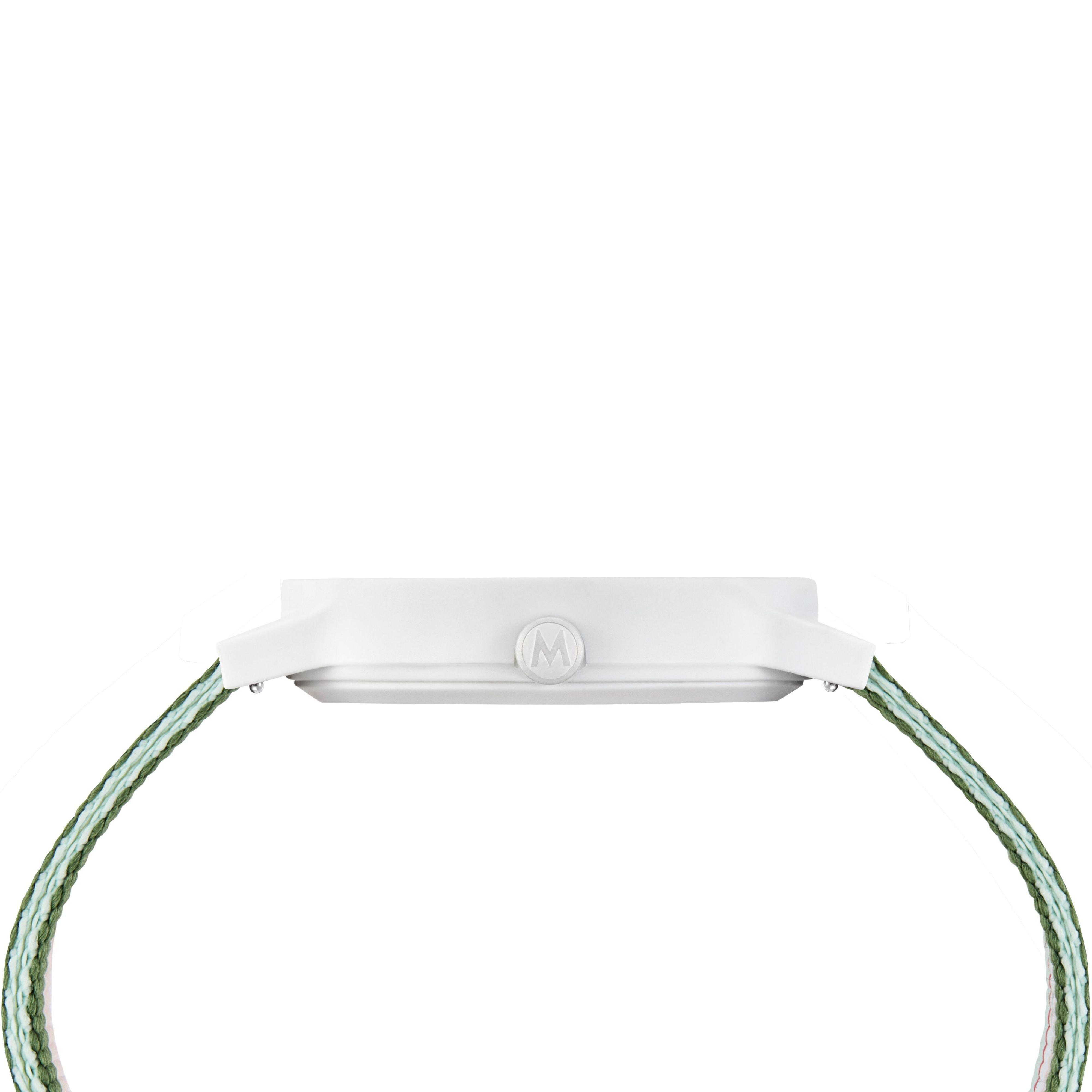 Mondaine Essence Plastic/resin Classic Analogue Quartz Watch