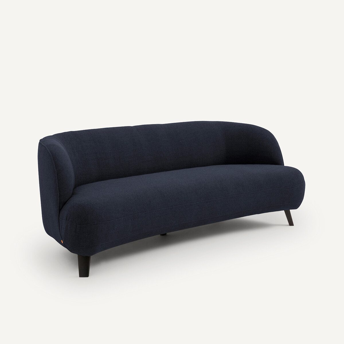 AM.PM<br>Banco com efeito Rosebury, design de E.Gallina