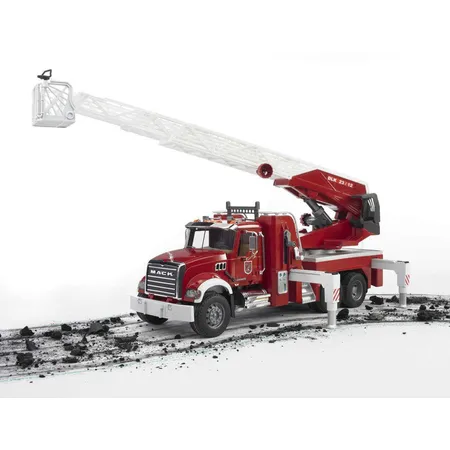 BRUDER® 2821 MACK Granite Feuerwehrleiterwagen mit Pumpe