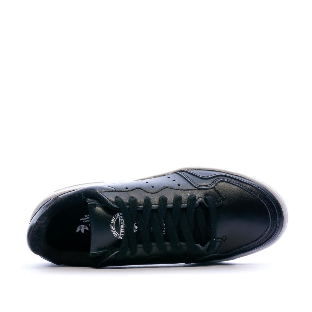 Adidas Baskets noires femme Adidas Supercourt J