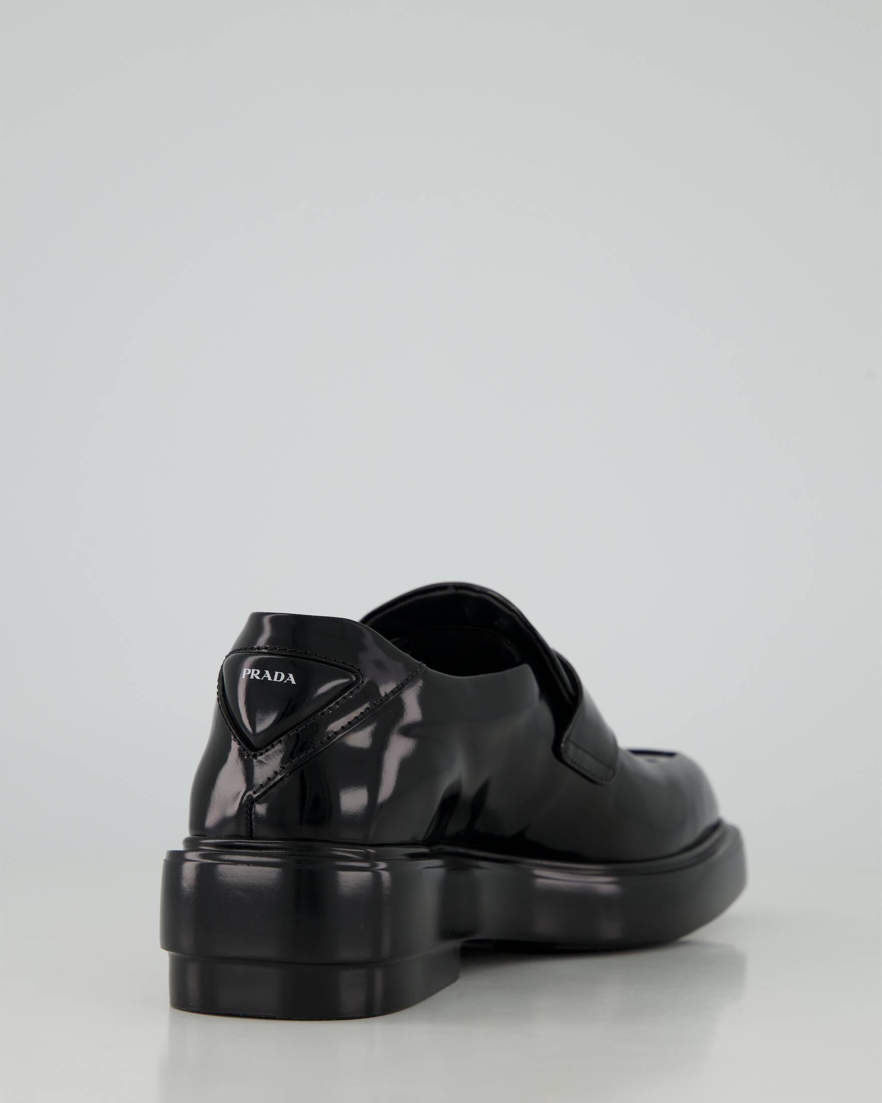 Prada| Damen Loafer aus gebürstetem Leder