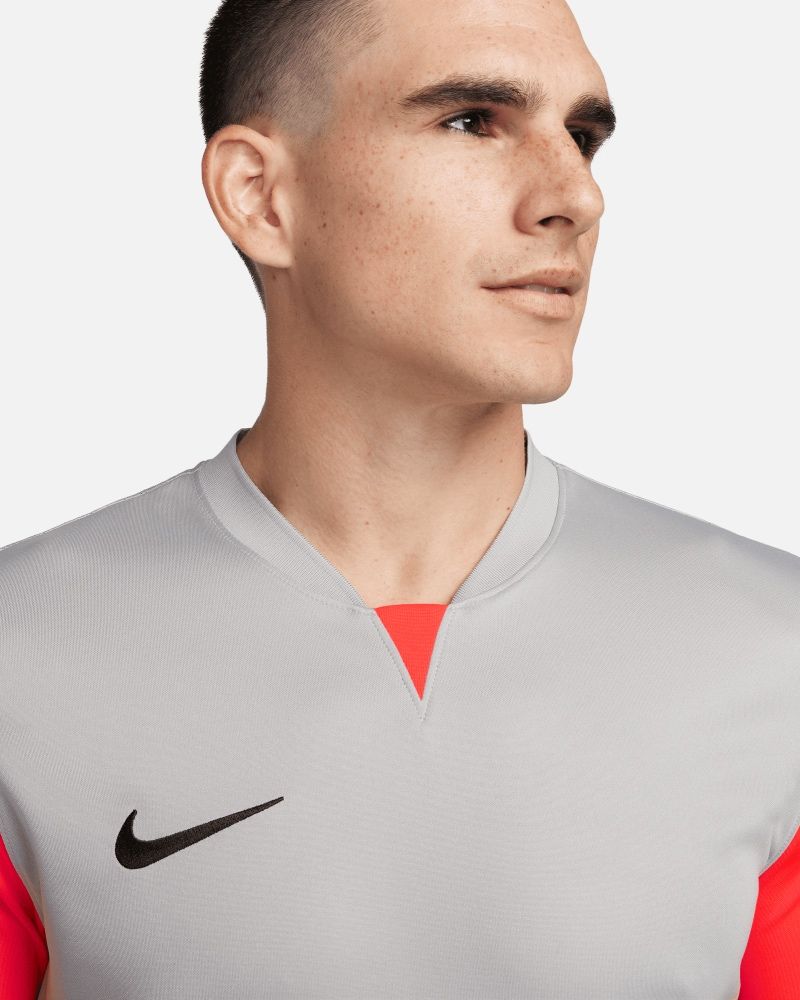 Maillot de football Nike Trophy V Gris pour homme