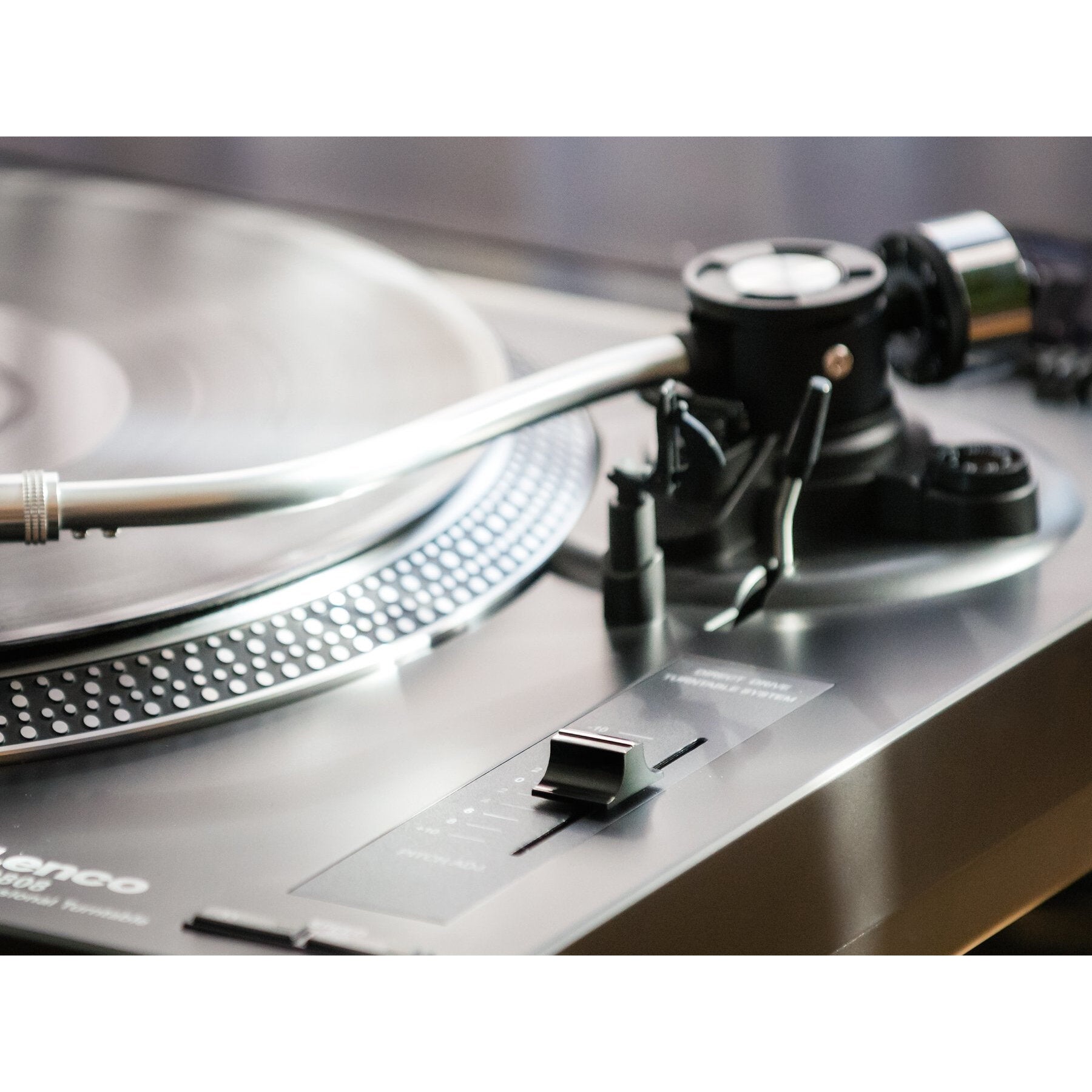 Lenco L-3808 Matte Black digitale USB-platenspeler
