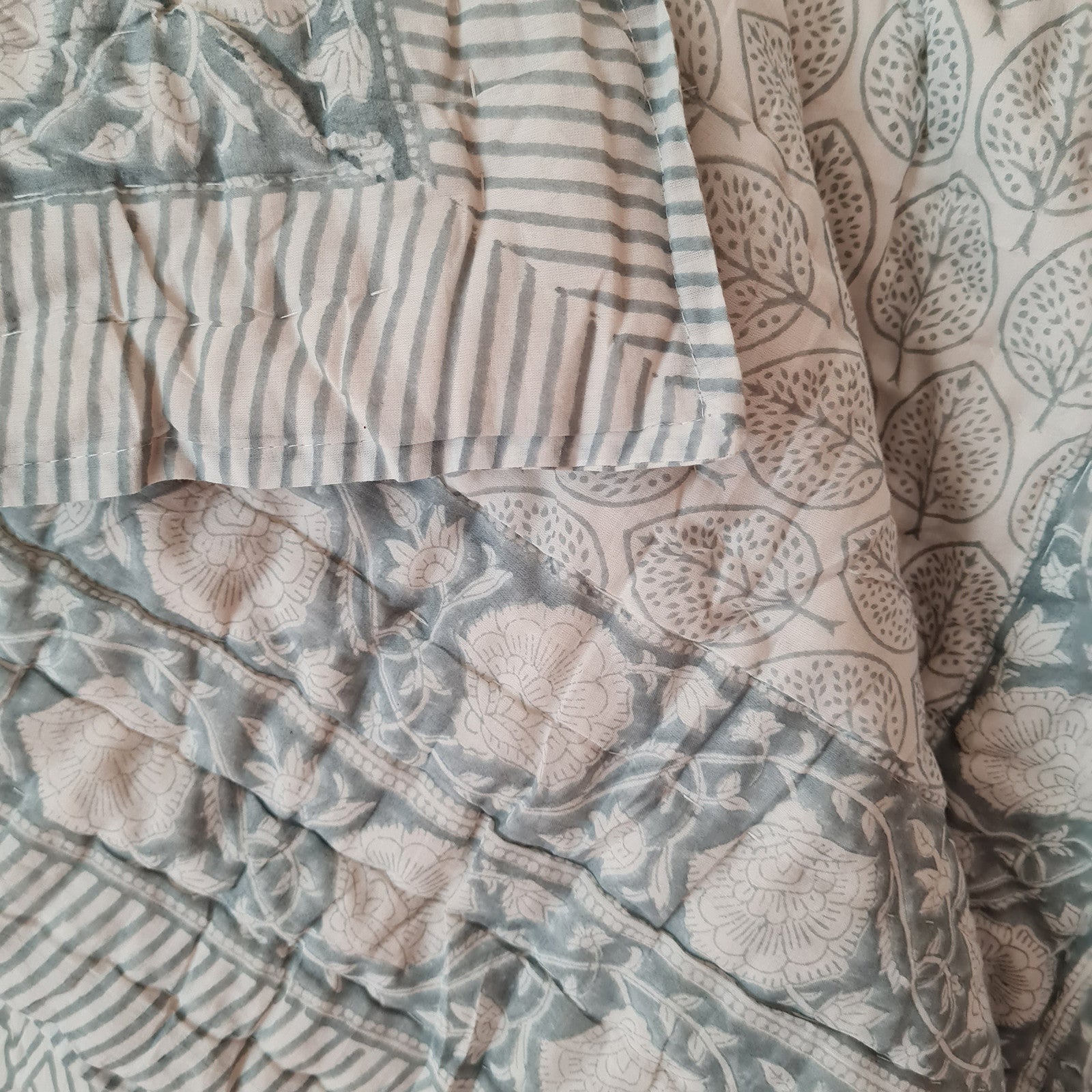 Quilt Kids Block Print Grey