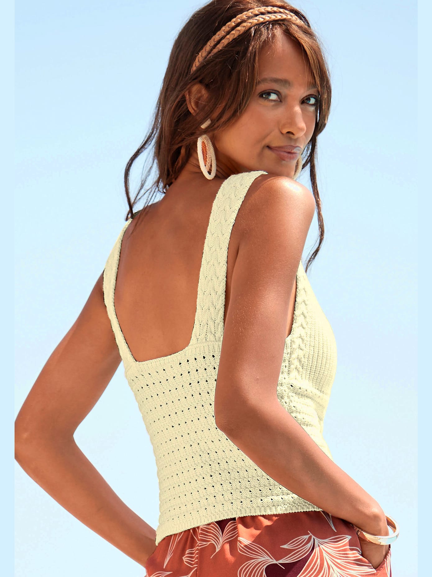 Débardeur en tricot encolure en v dégagée