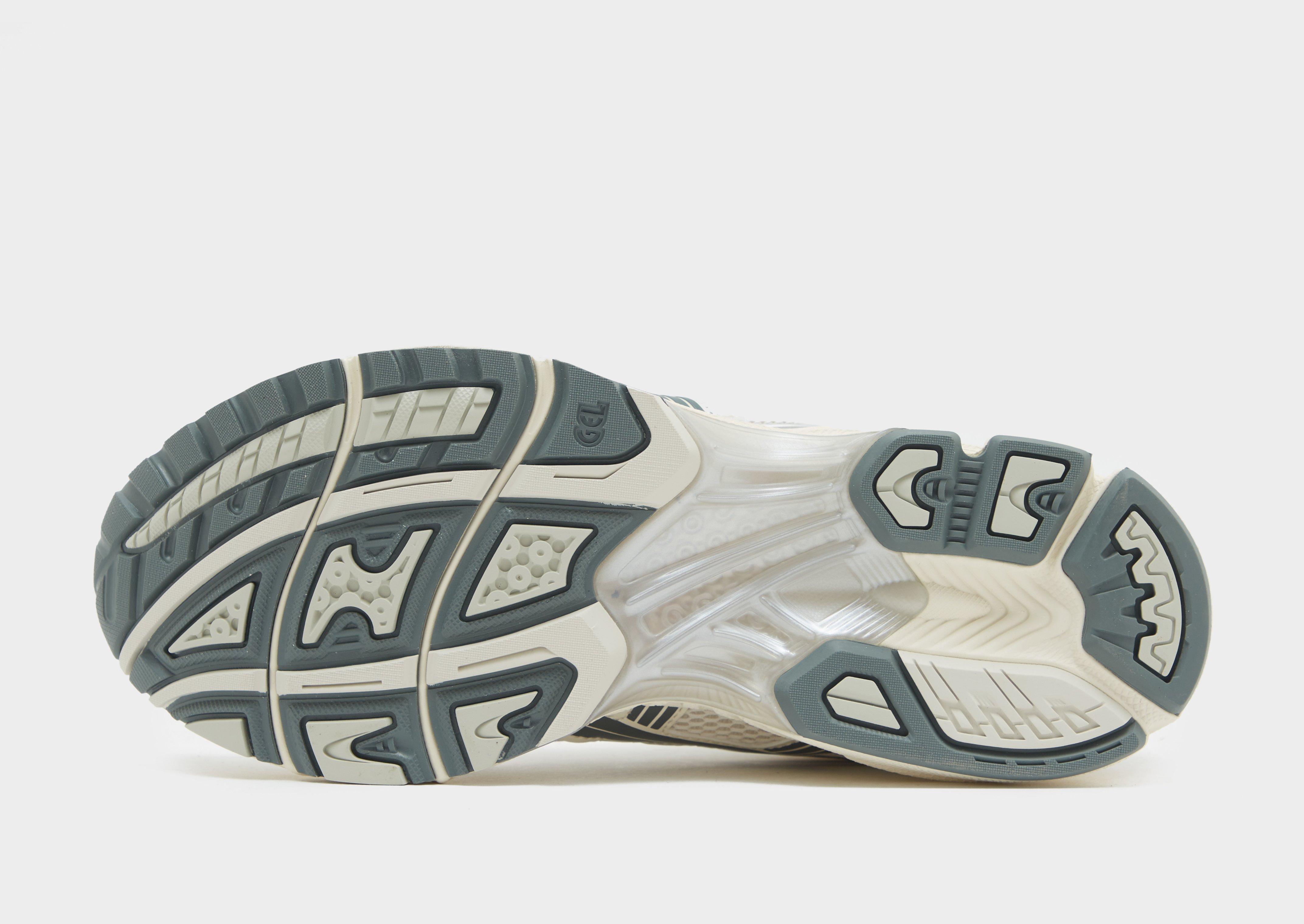 ASICS Gel Kayano 14