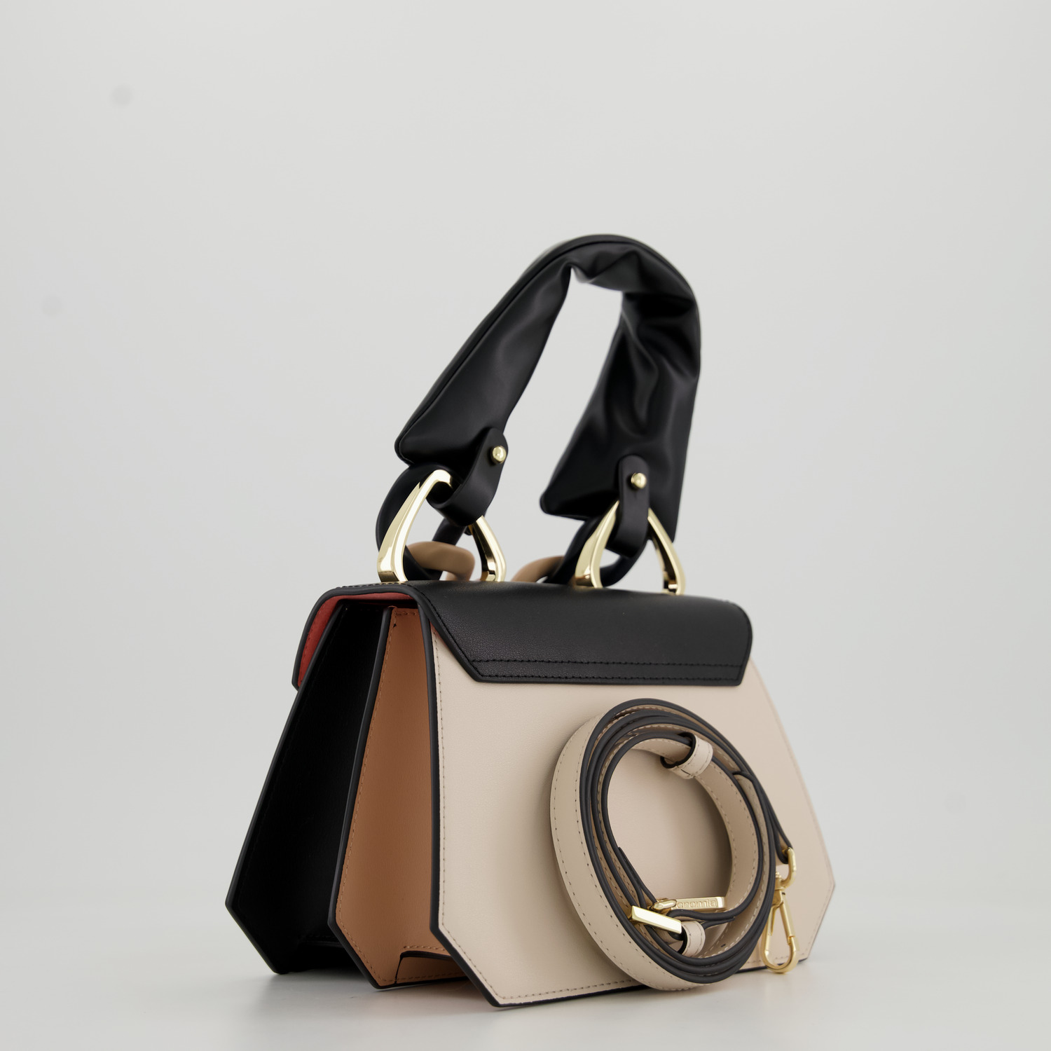 Cromia Oasi Rebel