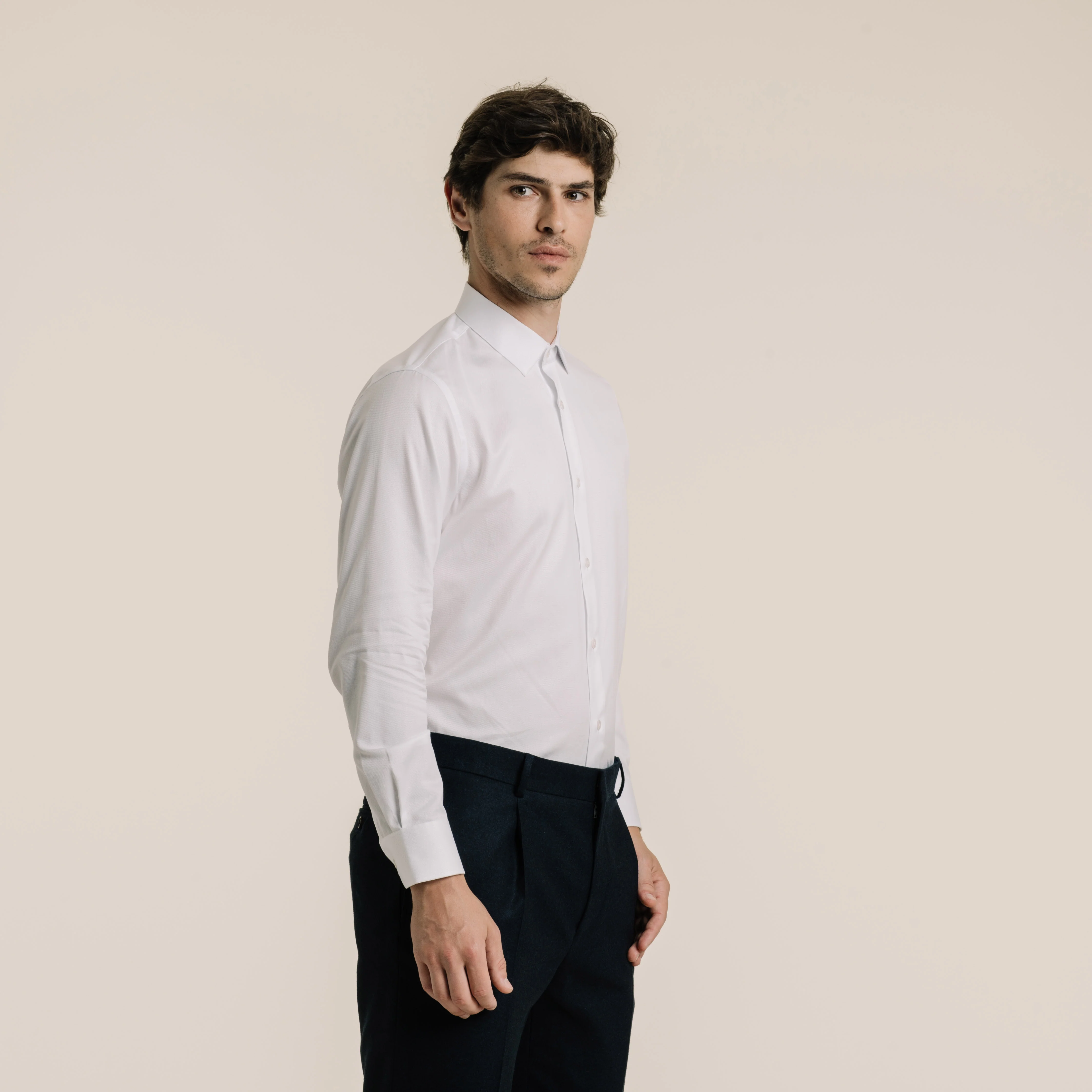 White double-twisted dobby fitted shirt