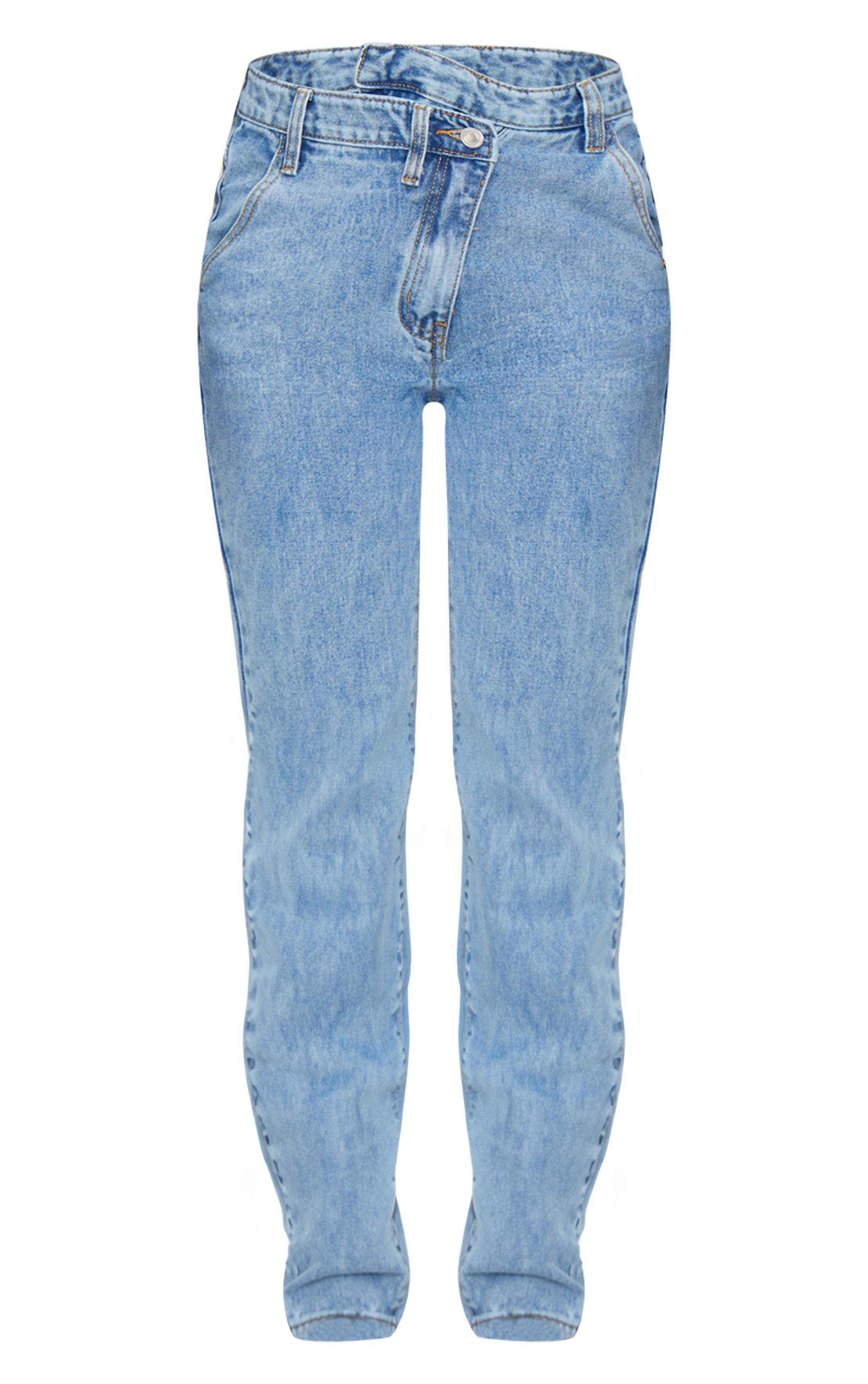 Light Blue Wash Jean Droit À Jambes Longues Avec Ceinture Asymétrique