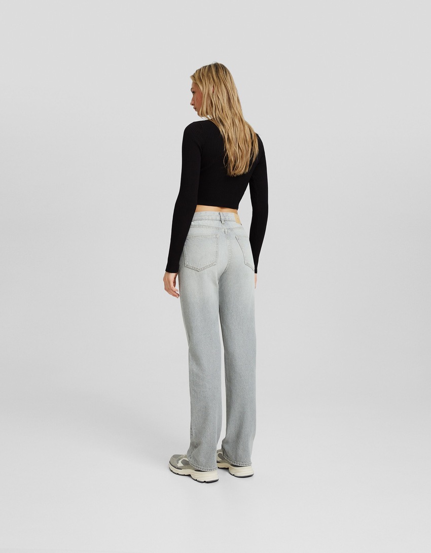 calça jeans de corte reto