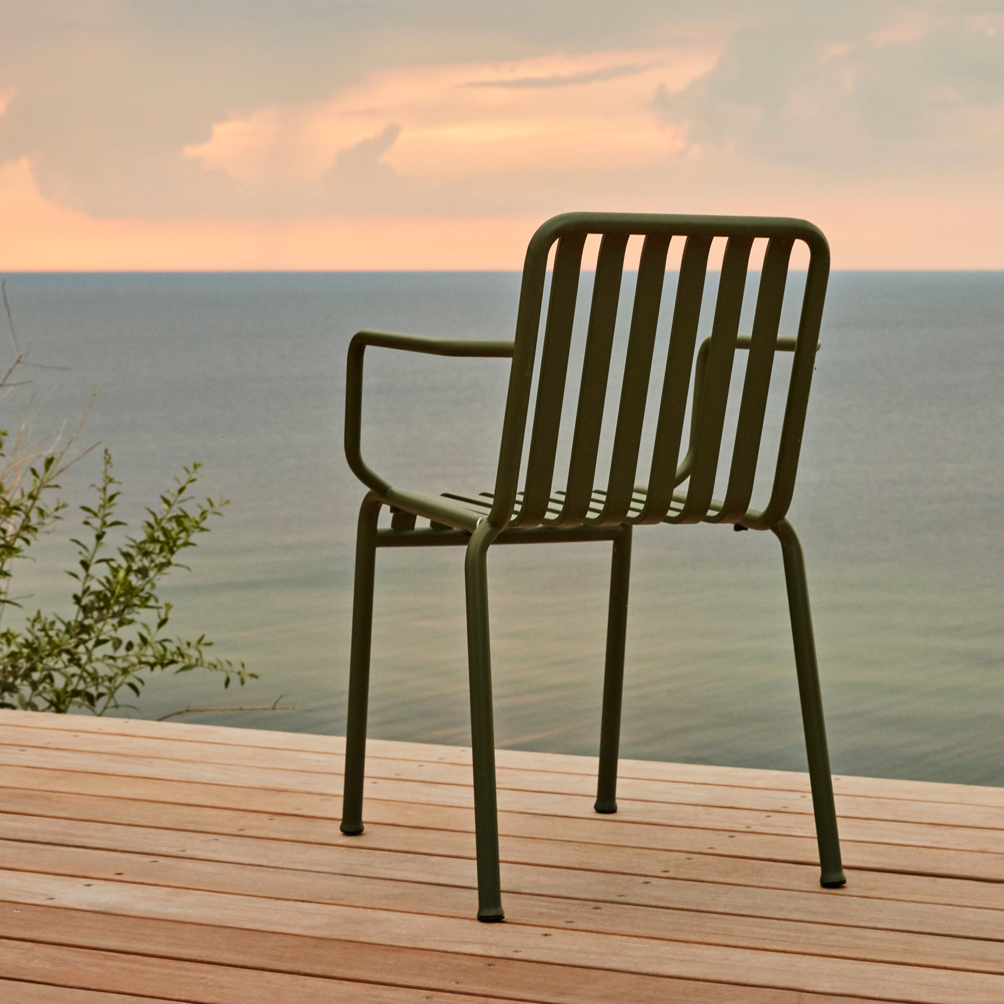 Tuinstoel Palissade met armleuning olive
