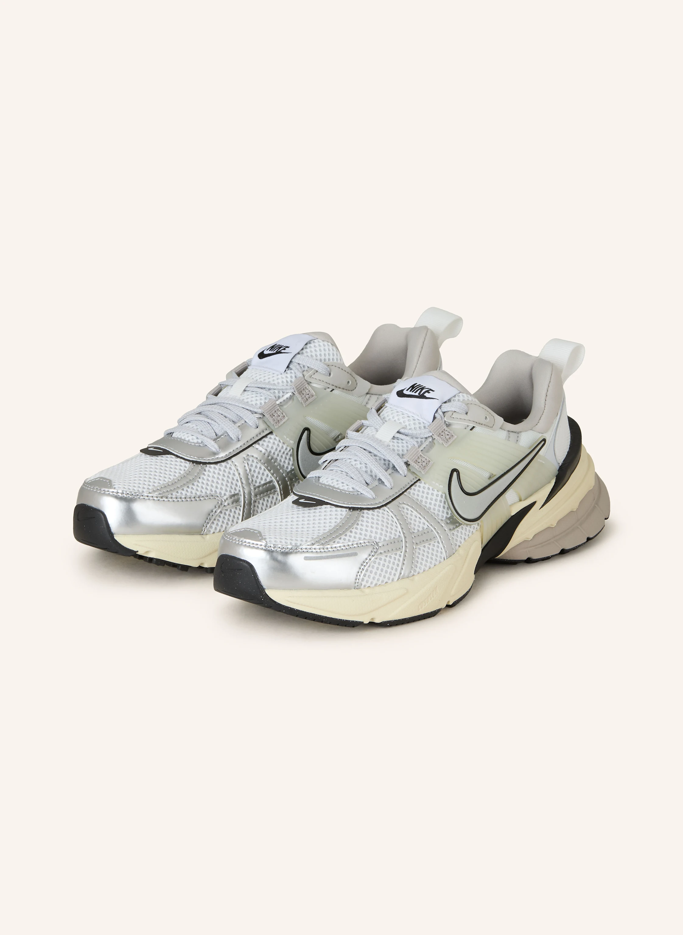 Nike Sneaker V2K RUN