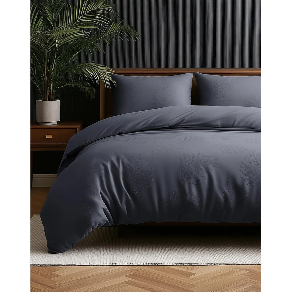 Dekbedovertrek Leaves 200x200 – Fluweelzacht Uni Design – Antraciet