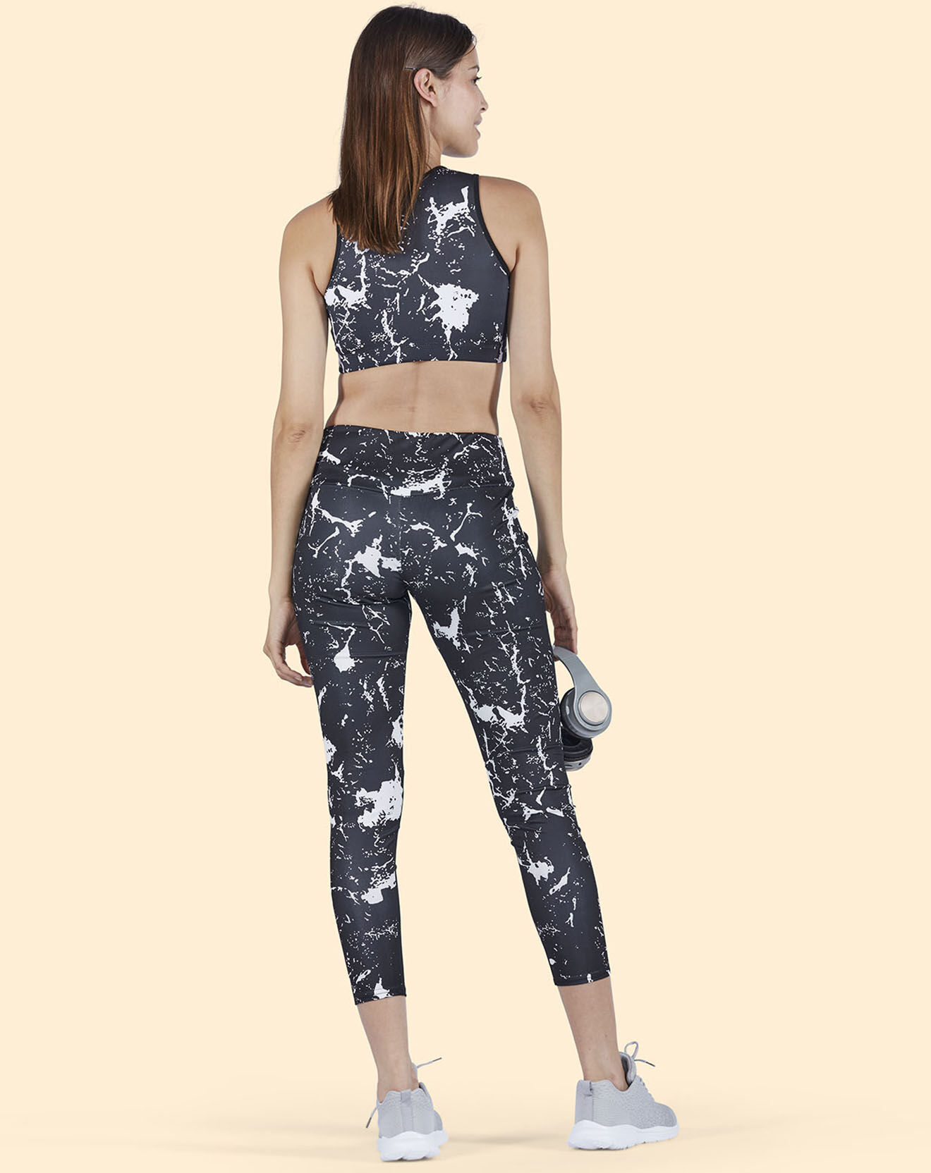 Onamaste Legging de runing coupe compressive noir/blanc