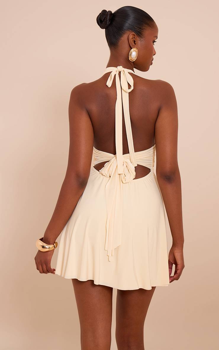 Pale Yellow Robe Droite À Double Couche En Jersey Soyeux Col Licou Avec Dos Noué