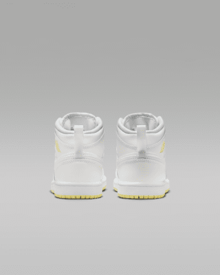 Jordan 1 Mid Younger Kids' Shoes