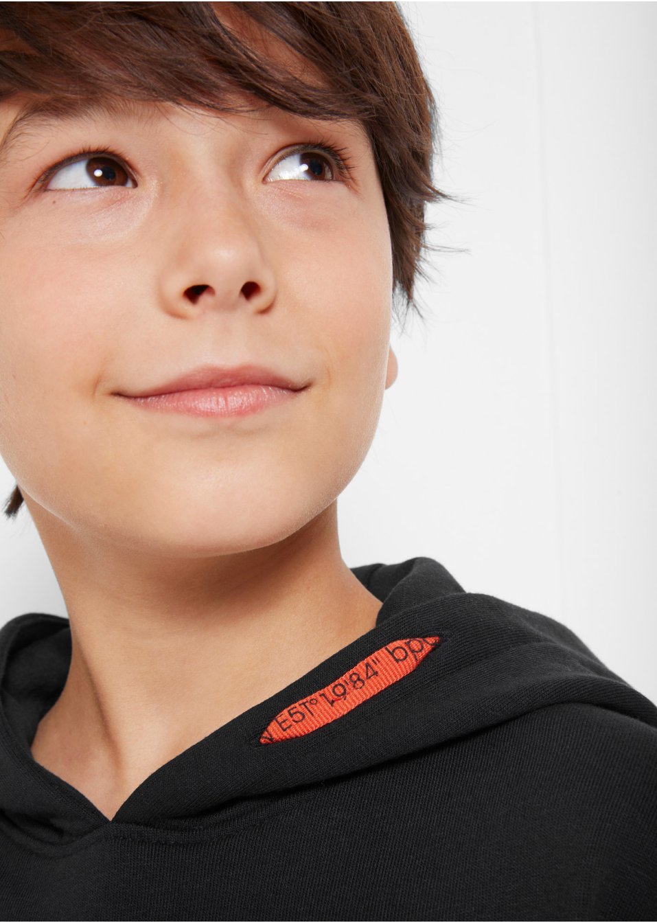 Sweat-shirt garçon à capuche avec imprimé