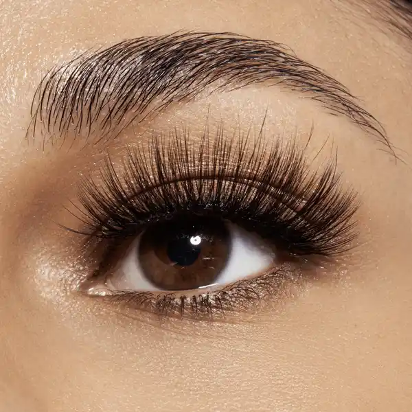 8D Lashes To Kill 010 Glam Look