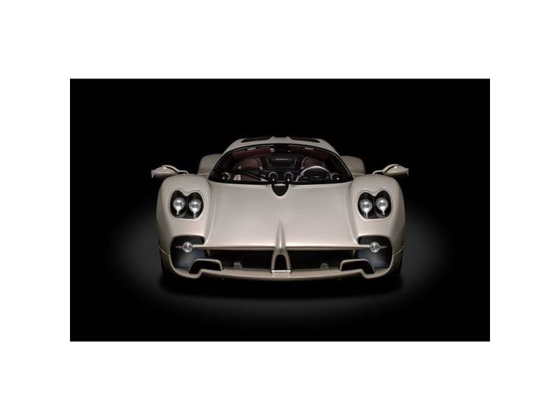 Pocher Bausatz Pocher Pagani Utopia Coupé 1:8 Spitzenmodell Pocher Pagani Utopia Coupé