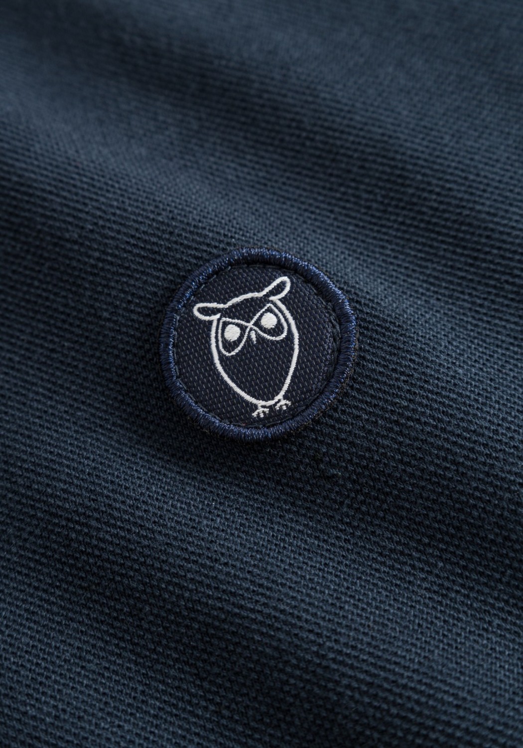 Knowledge Cotton Apparel Basic Badge Polo Shirt Total Eclipse