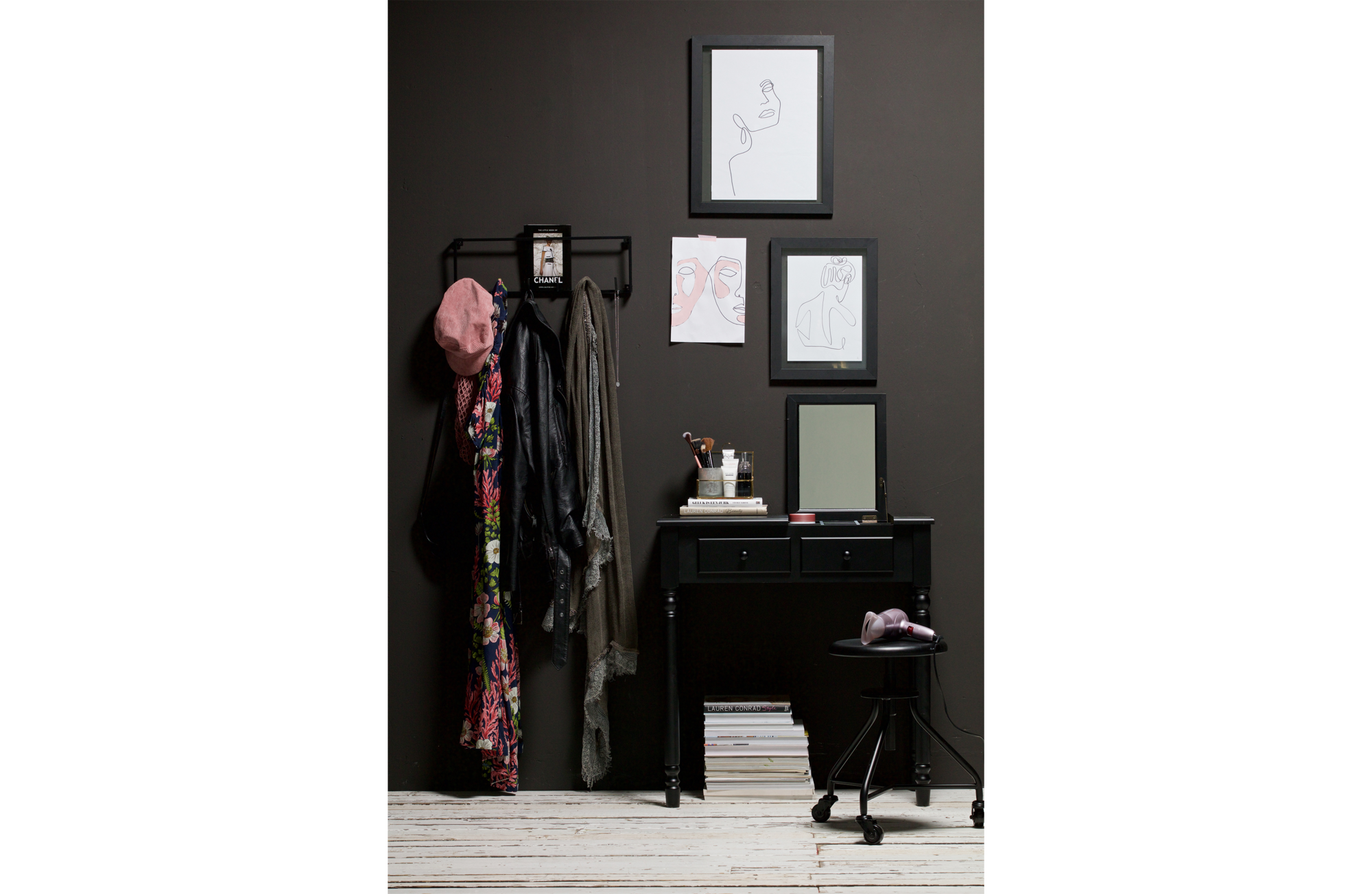 WOOOD hal/kaptafel zwart