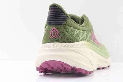 HOKA Challenger ATR 7