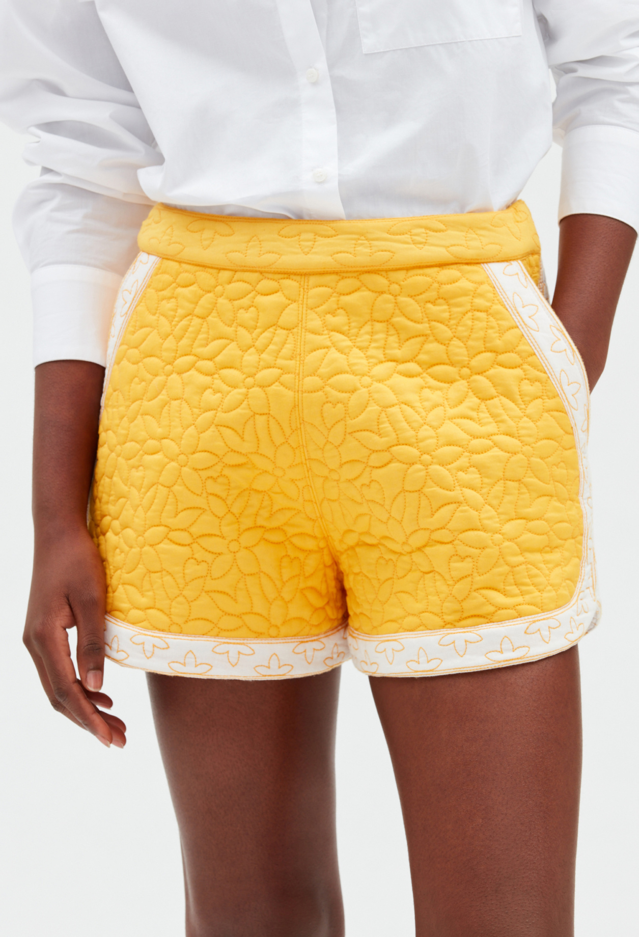 Short bouty jaune