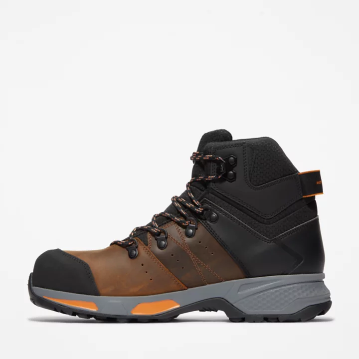 Bota de trabalho Switchback com biqueira de composite para homens, na cor marrom.