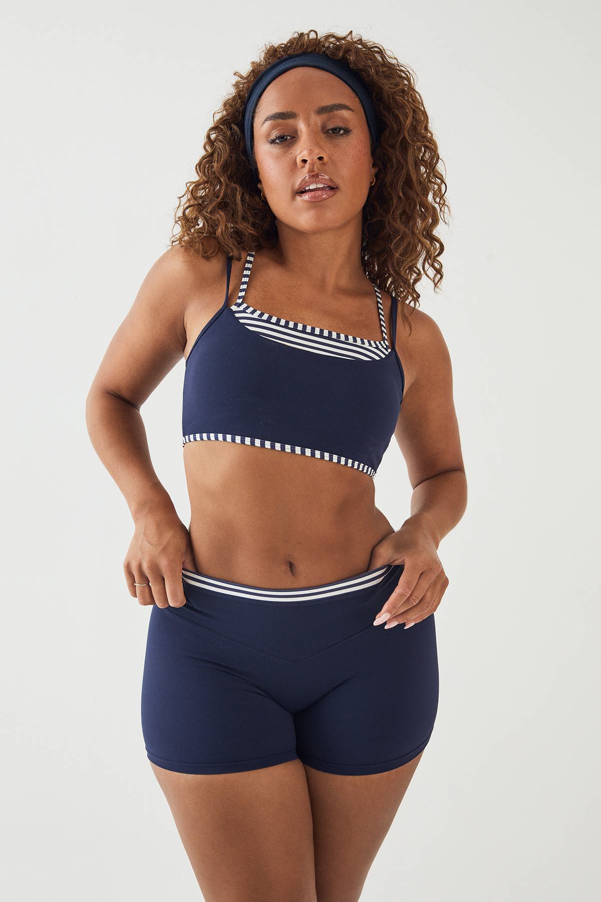Brassière De Sport À Rayures Superposées Sculptantes Dsgn Studio