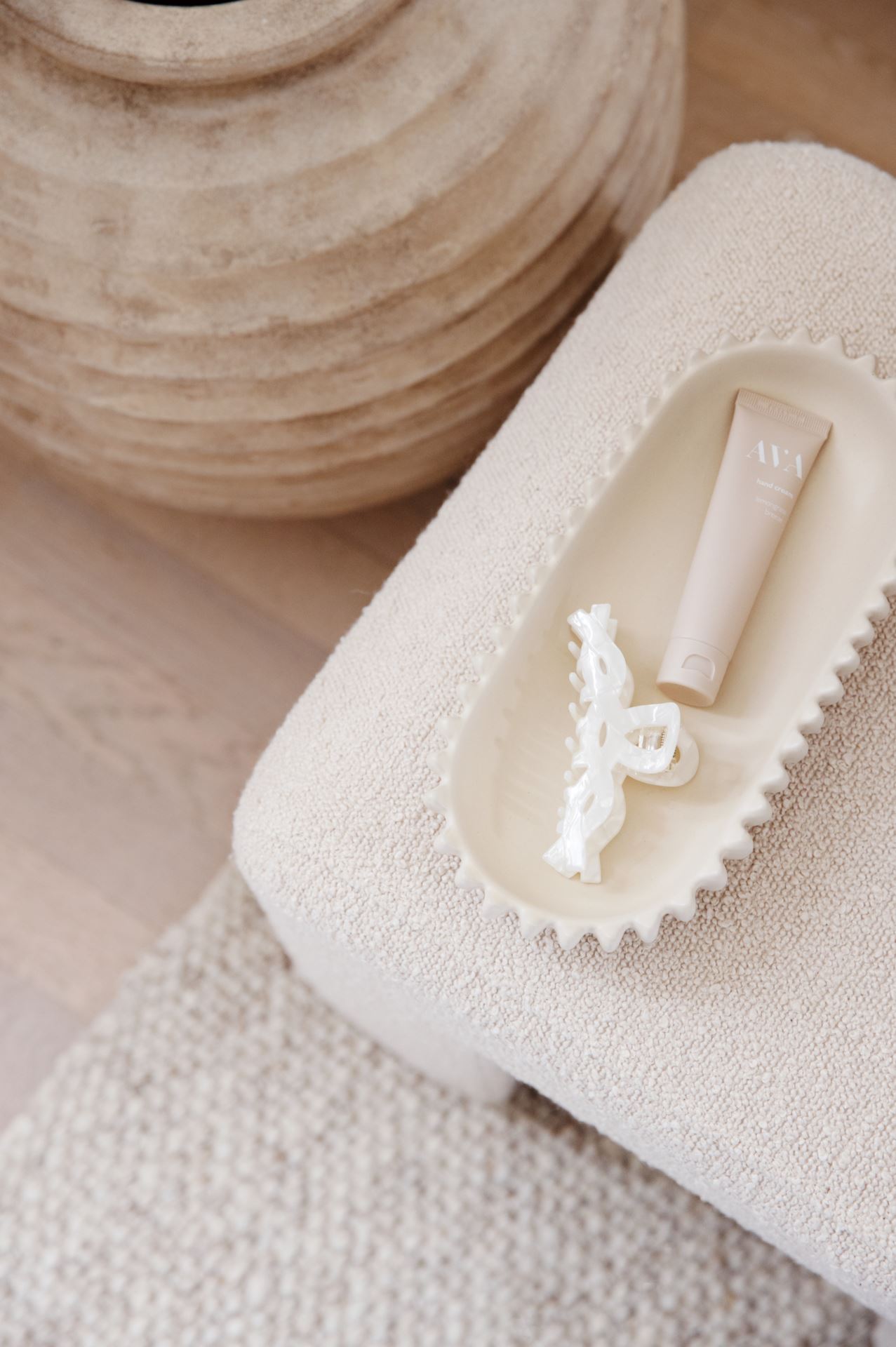 Hårklype offwhite - 3,8x5,1x4,5 cm