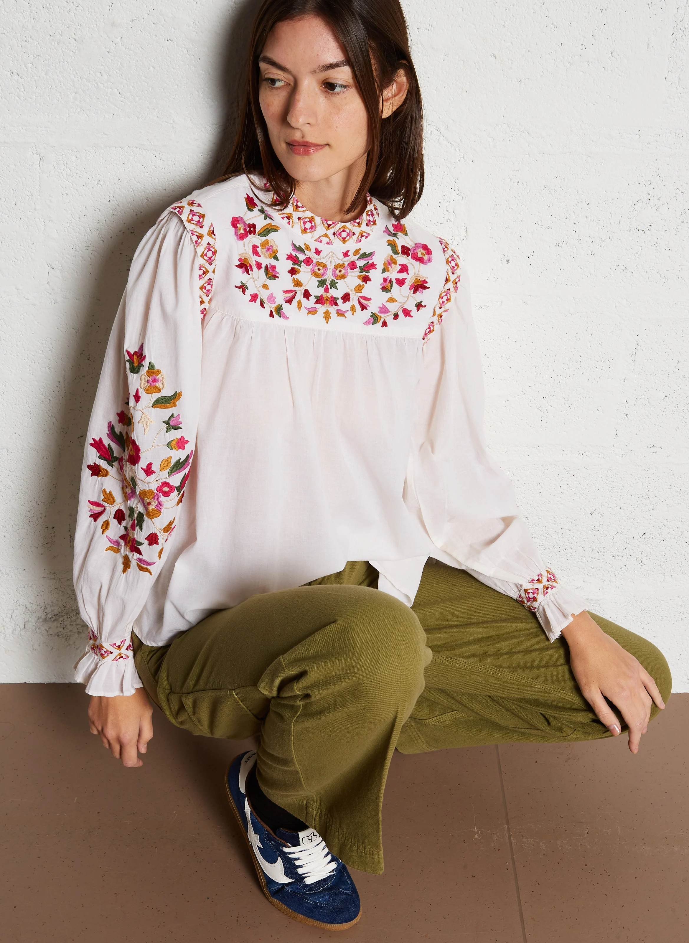 HIGOR - Top manches longues brodé en coton | Beige