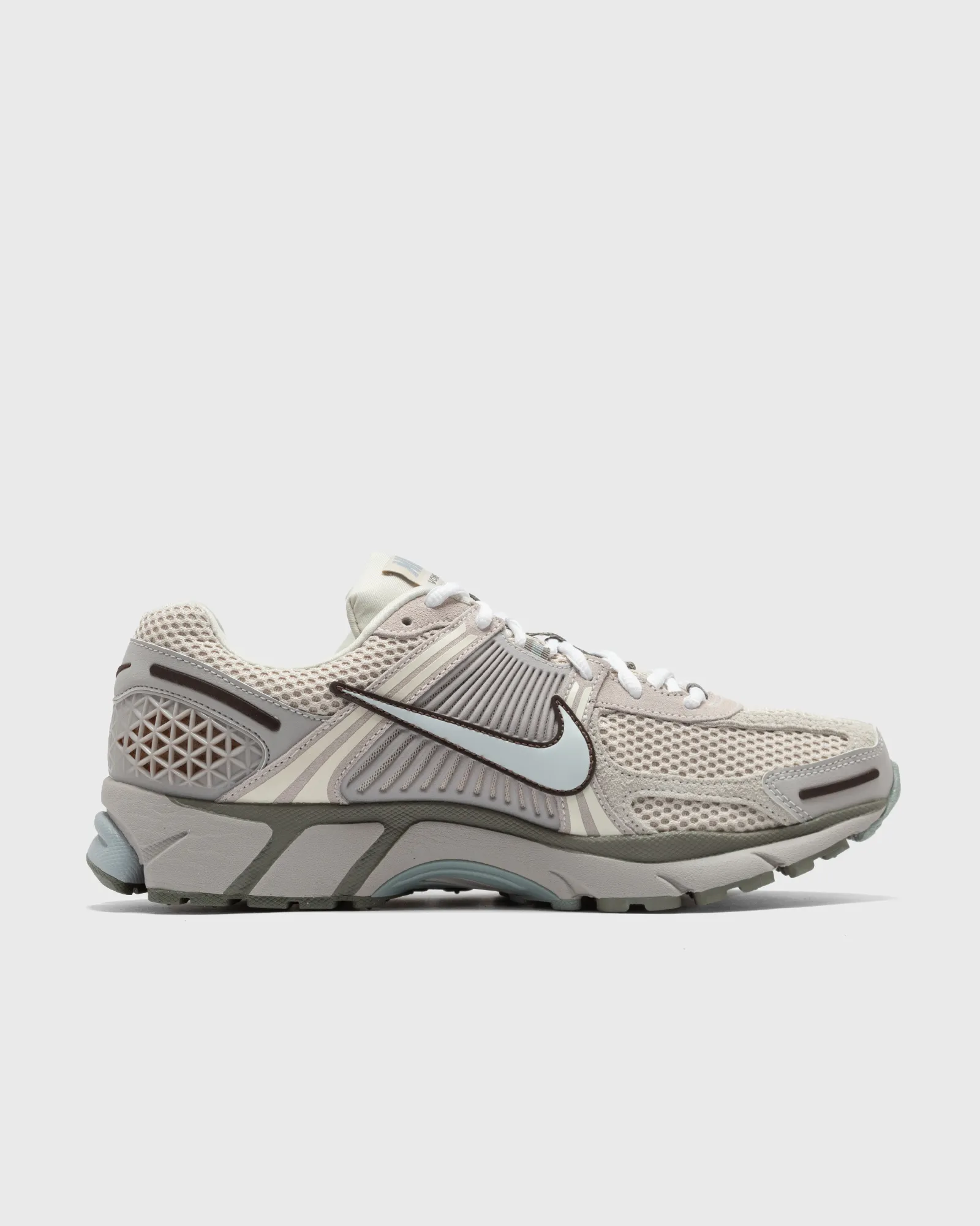 Nike ZOOM VOMERO 5 SE
