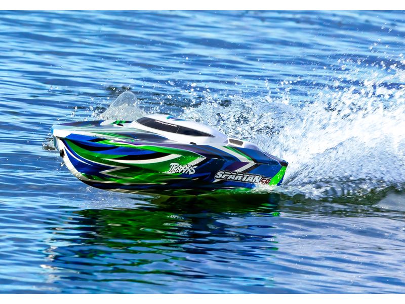 Traxxas Speedboot Spartan SR 1037 mm Grün, ARTR Selbst-aufrichtendes 6S Brushless Rennboot