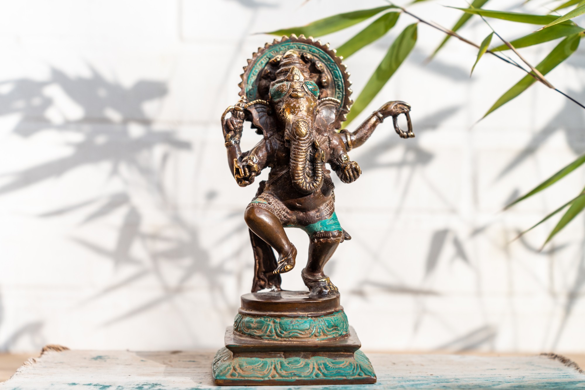 Bronzestatue 'Dancing Ganesha', H 20 cm, B 12 cm, T 9 cm von fischer's lagerhaus