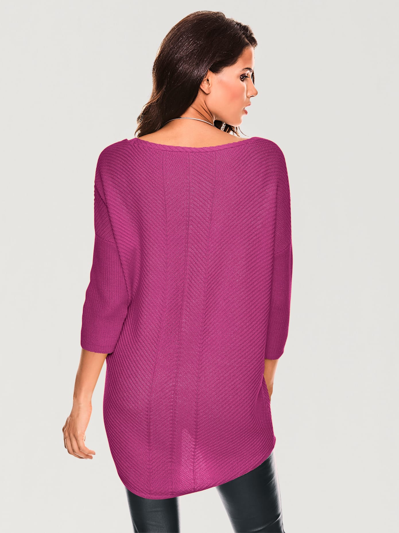Pull col v look ample tendance