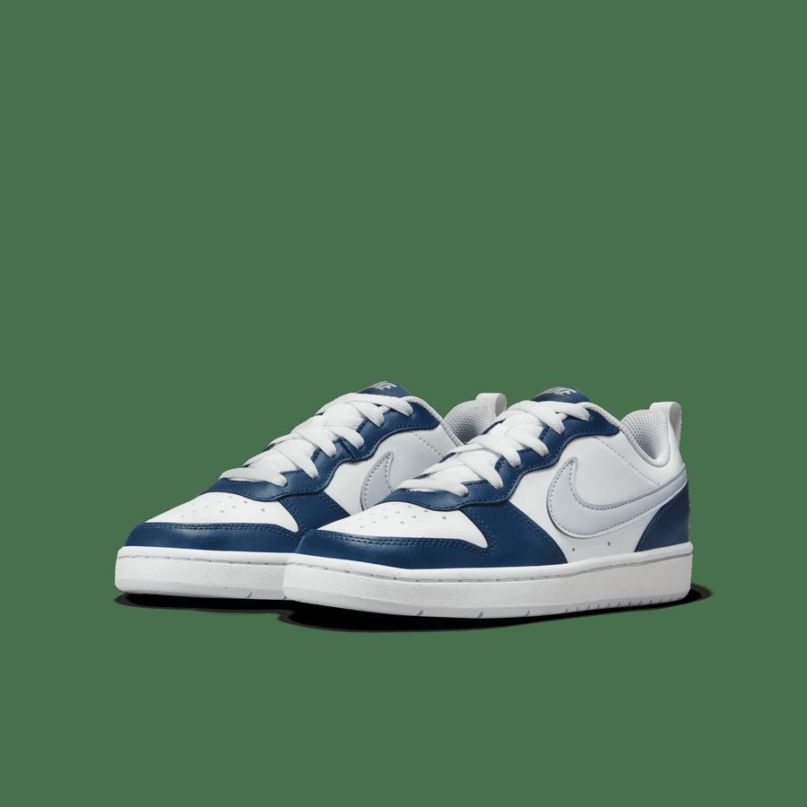 Nike Court Borough Low 2