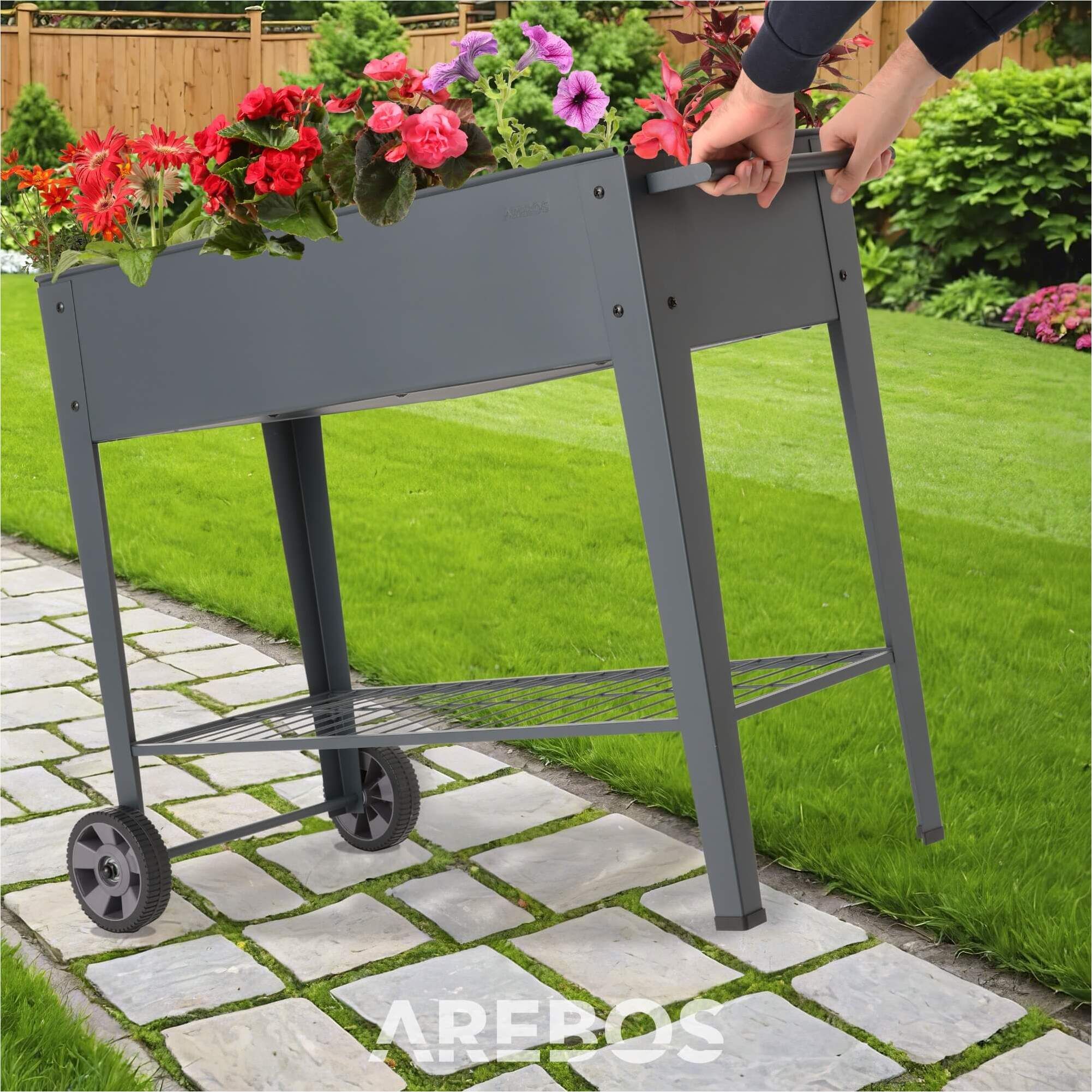 Hochbeet aus Metall mit Rädern