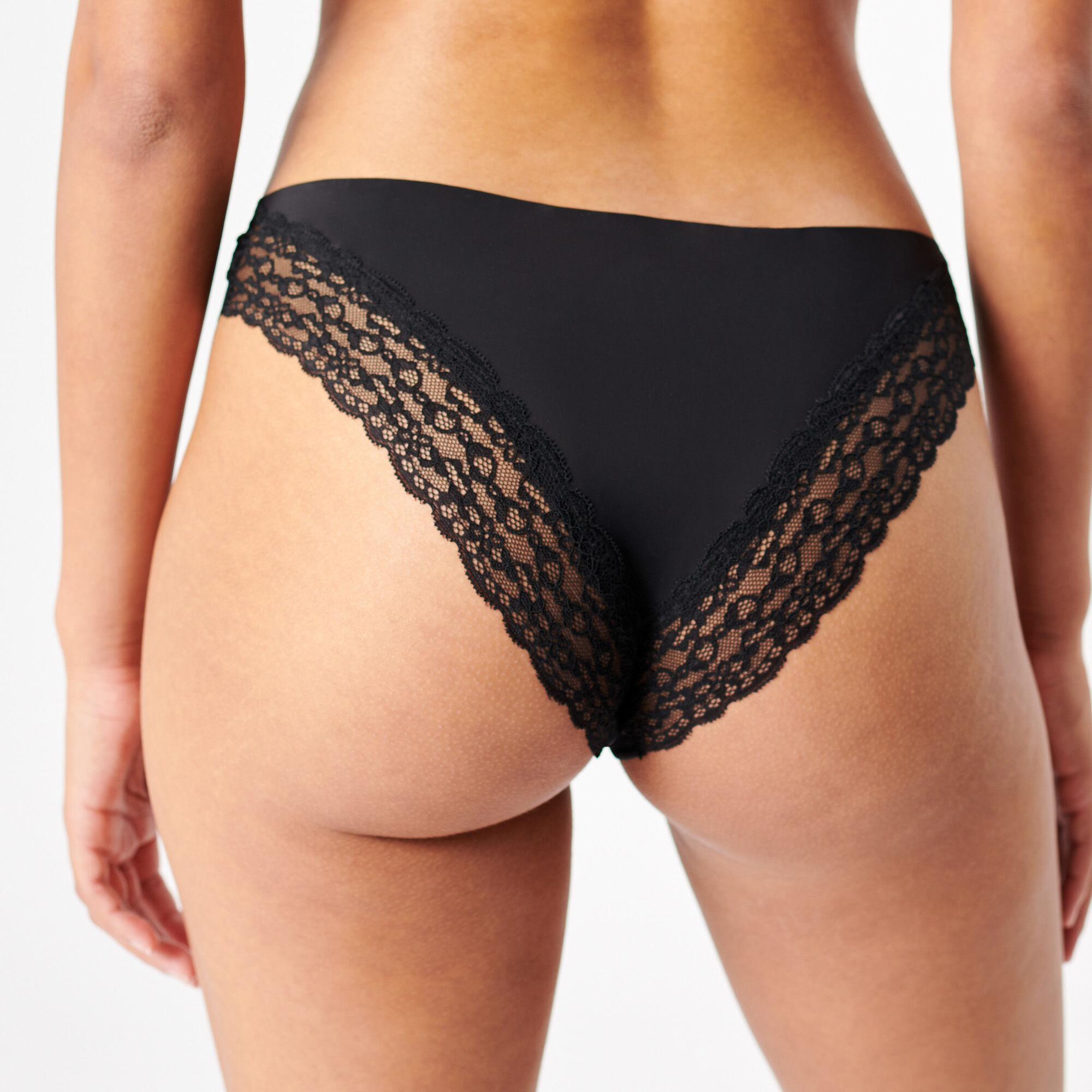 Culotte en microfibre et dentelle