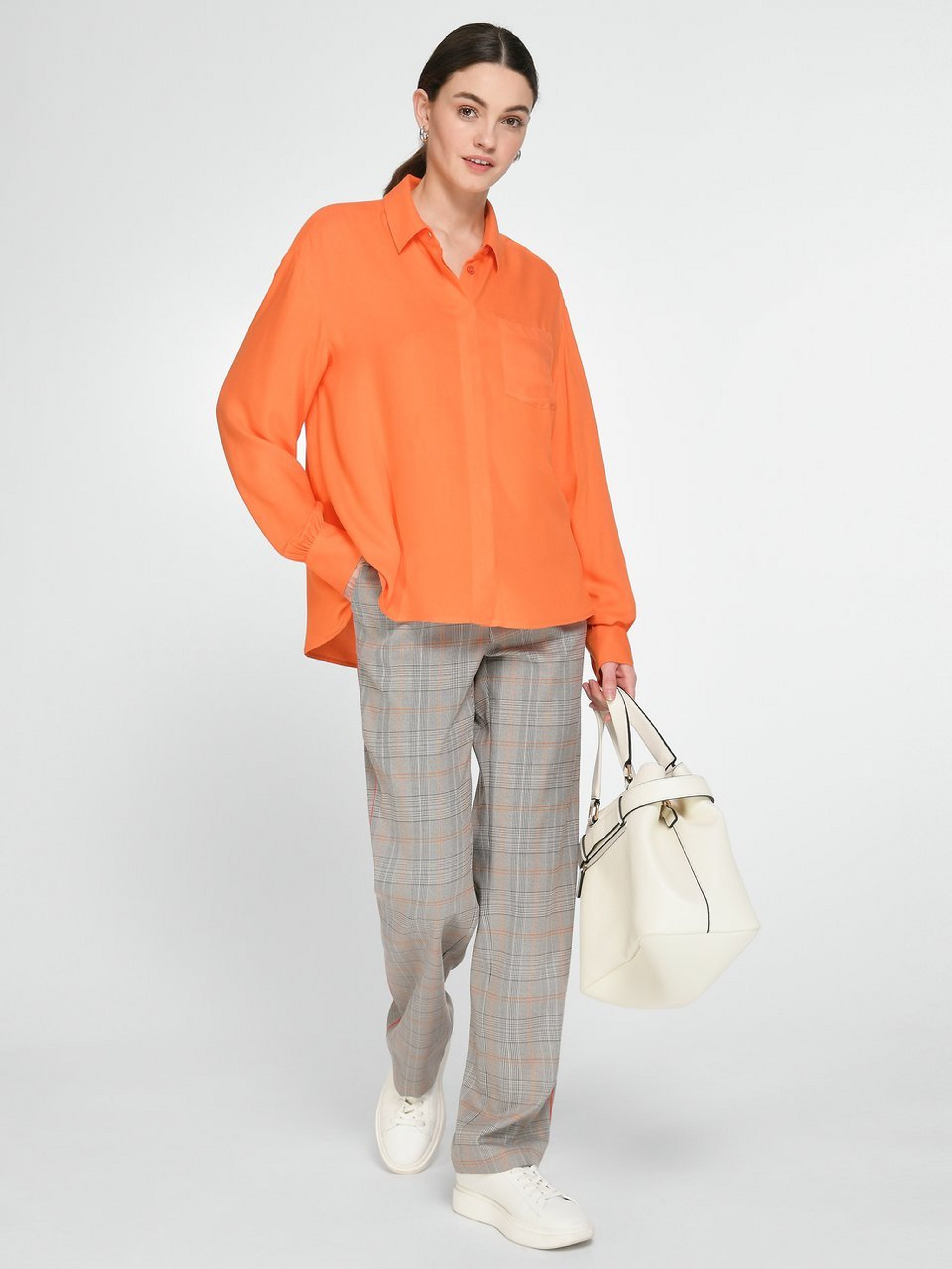 Lange Karo-Hose Model Jil