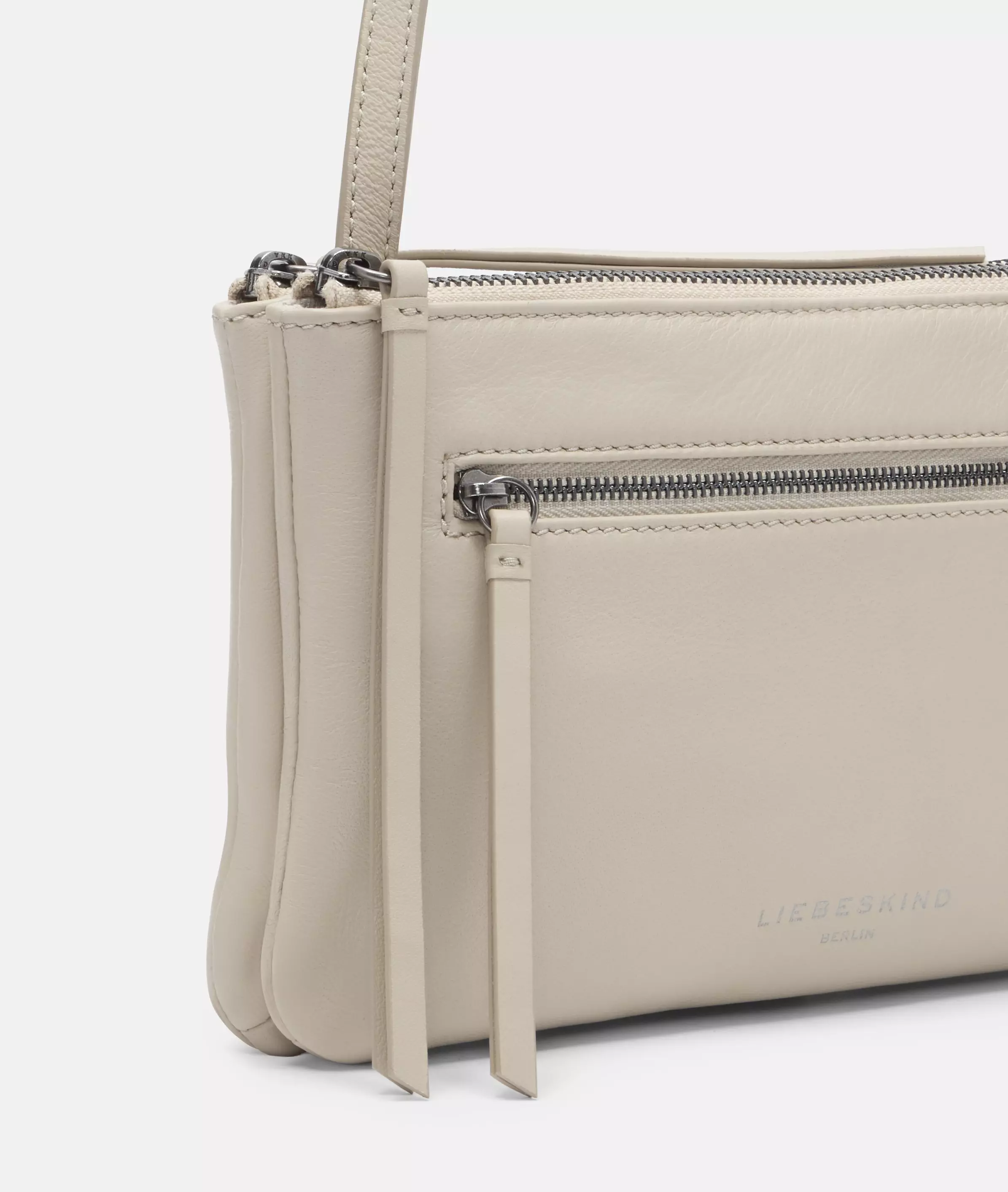 Crossbody Handy shoulder bag made from soft sheepskin