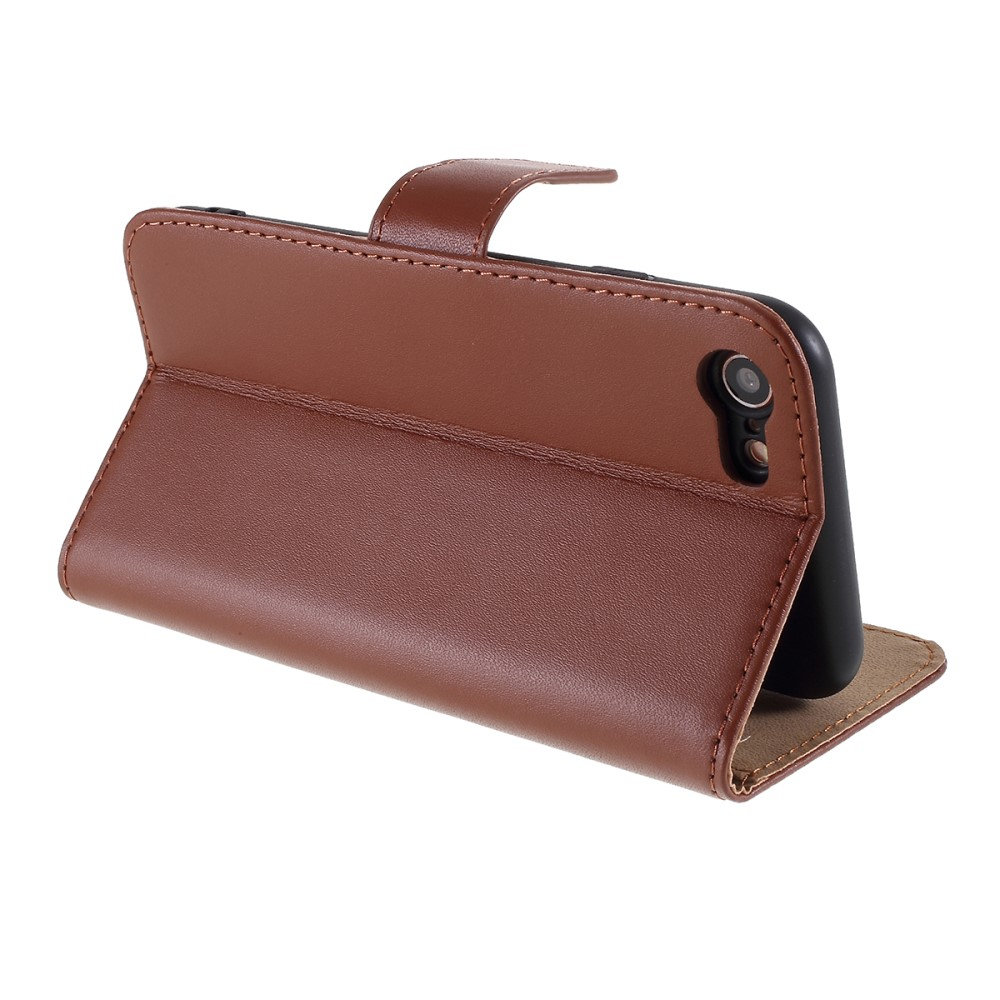 iPhone SE (2022/2020) / 8 / 7 Echtleder Tasche Flip Cover mit Karten Etui - Braun